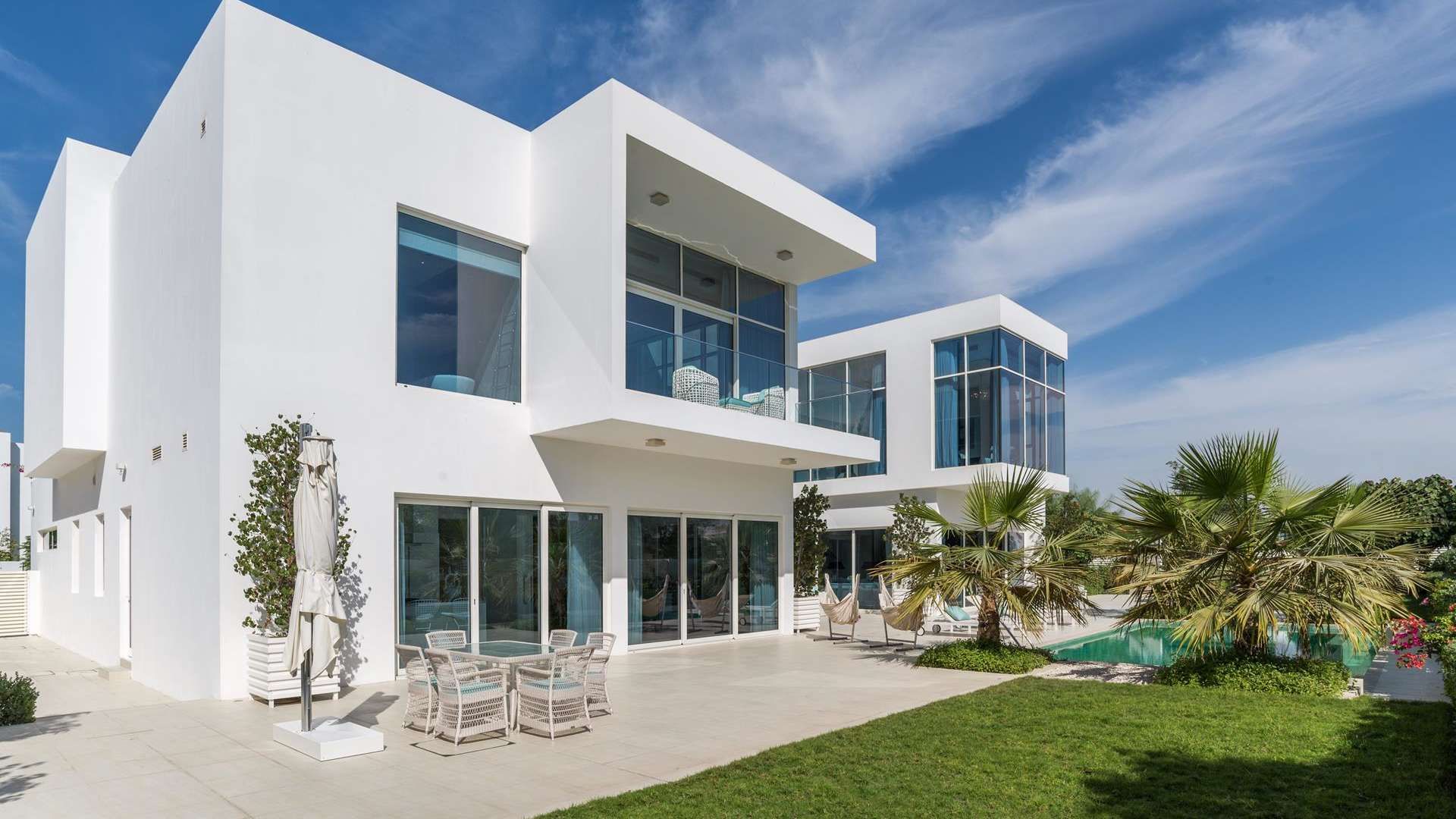 buying property in UAE